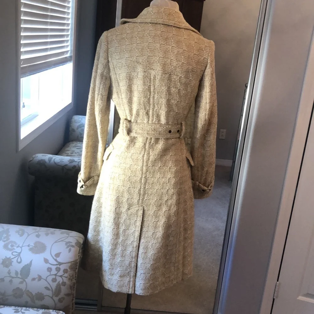 Banana Republic Coat - Picture 7 of 11